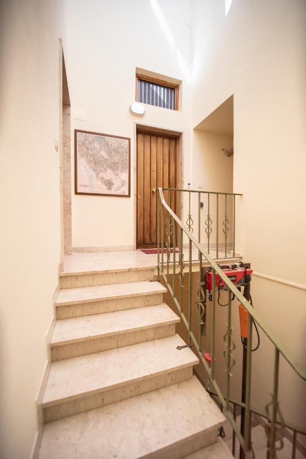 Residenza Al Pavone Luxury With Terrace Apartment Lucca Exterior photo